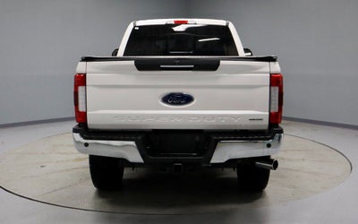 2017 Ford Super Duty F-250 SRW Lariat