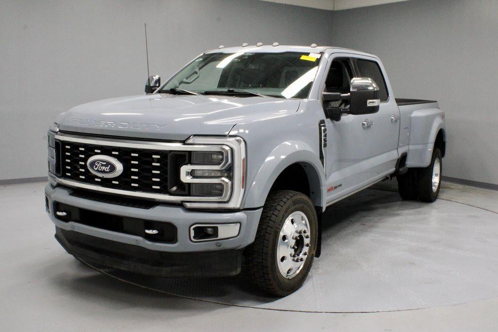 2024 Ford Super Duty F-450 DRW Limited
