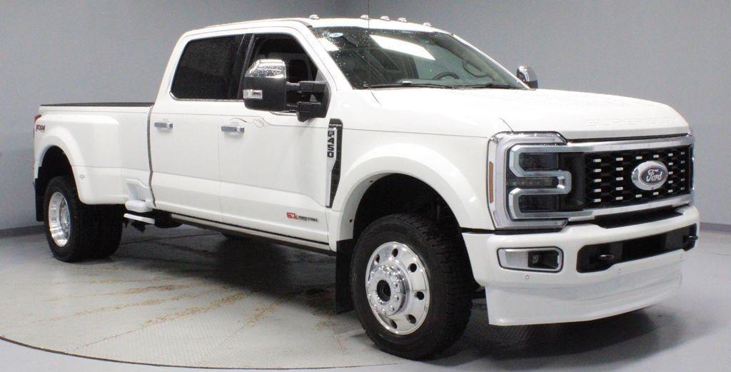 2026 Ford Super Duty F-450 DRW Platinum