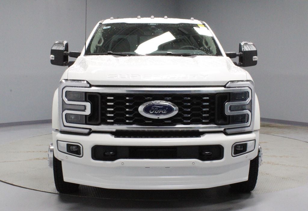 2026 Ford Super Duty F-450 DRW Platinum