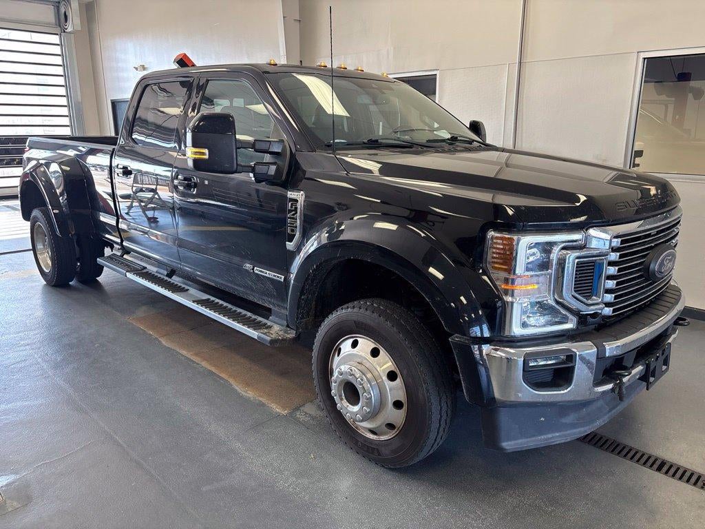 2022 Ford Super Duty F-450 DRW Lariat