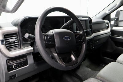 2025 Ford Super Duty F-350 SRW XLT
