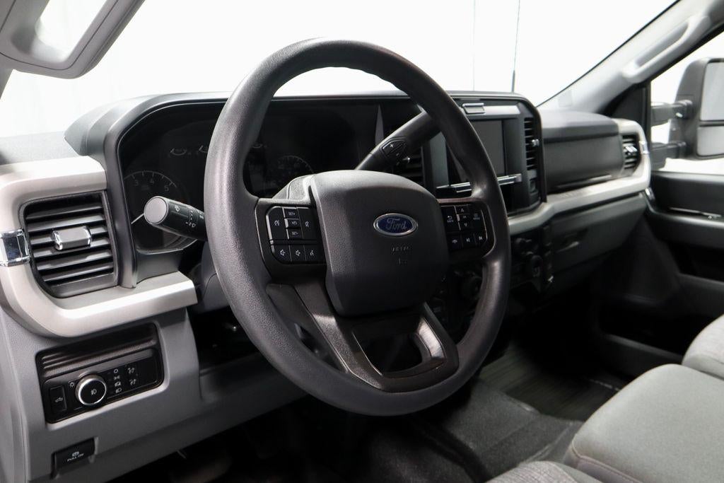 2025 Ford Super Duty F-350 SRW XLT