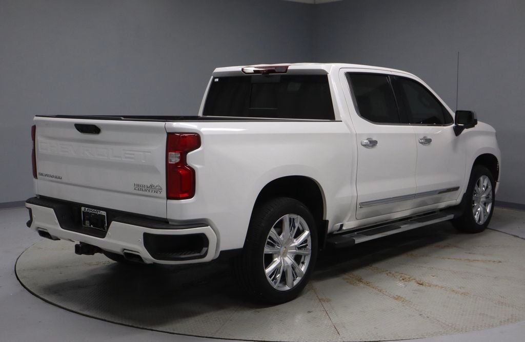 2022 Chevrolet Silverado 1500 High Country