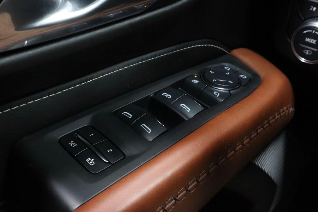 2024 GMC Yukon XL Denali Ultimate