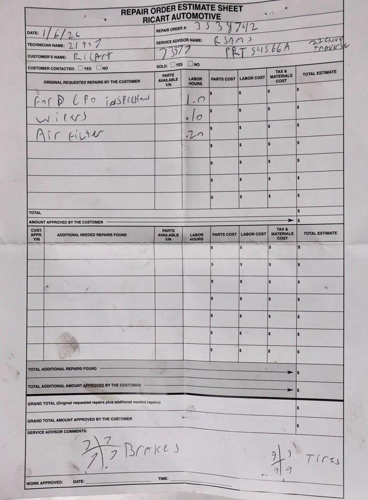 2022 Chevrolet Traverse LT