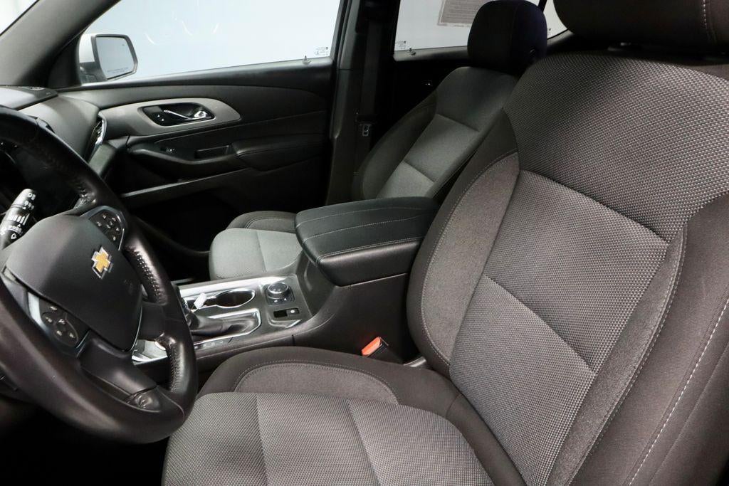 2022 Chevrolet Traverse LT