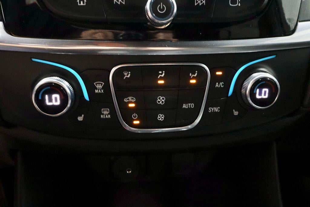 2022 Chevrolet Traverse LT