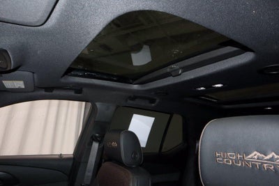 2023 Chevrolet Traverse High Country