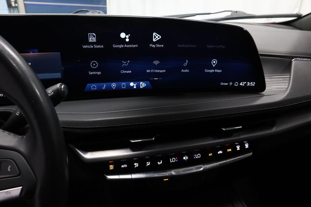 2024 Cadillac XT4 Premium Luxury