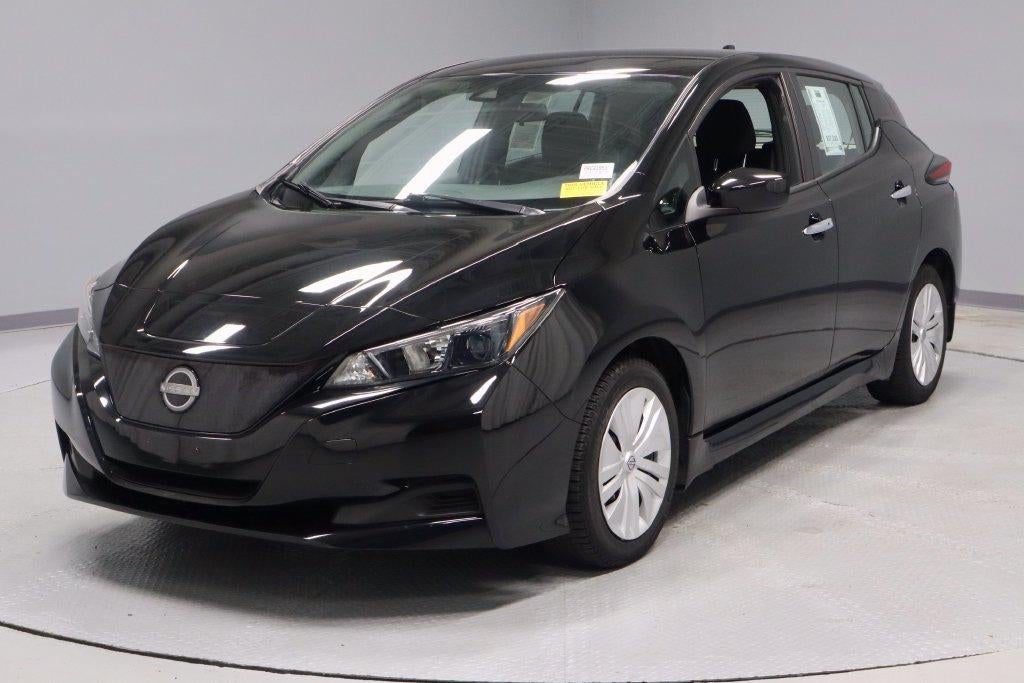 2025 Nissan LEAF S