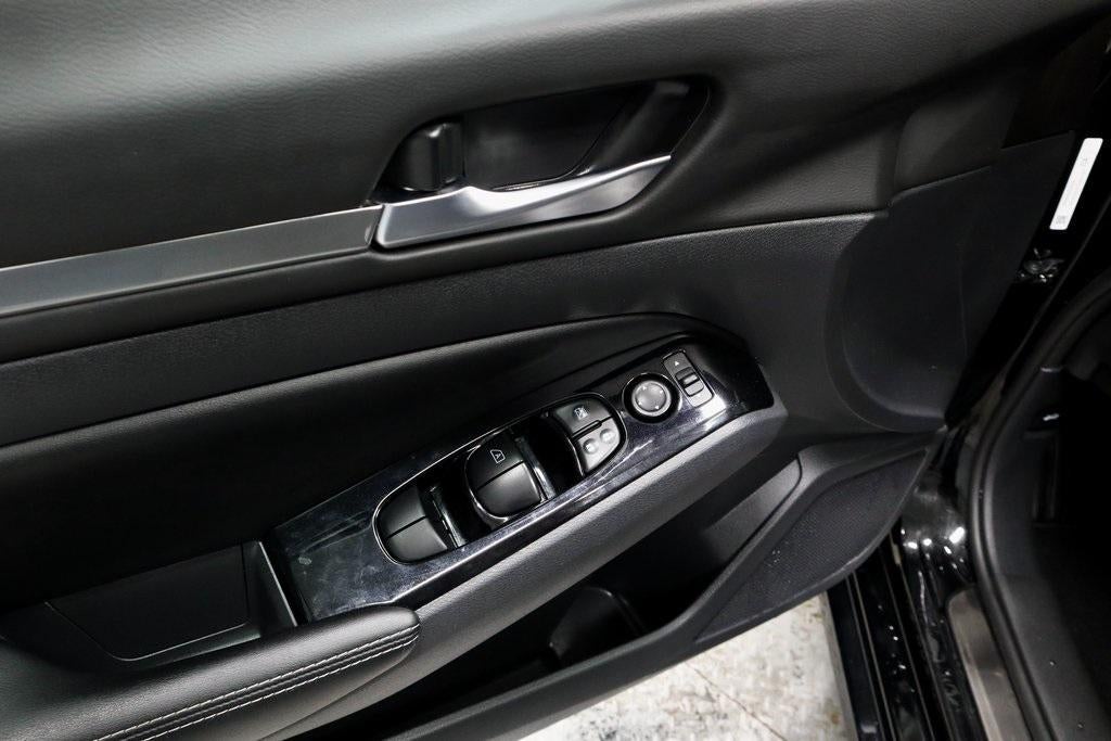 2025 Nissan Altima 2.5 SL