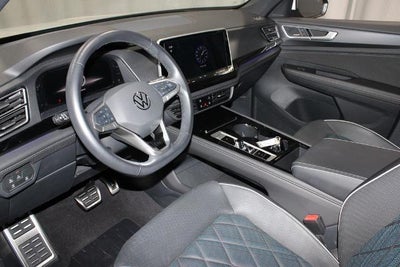 2024 Volkswagen Atlas Cross Sport 2.0T SEL Premium R-Line