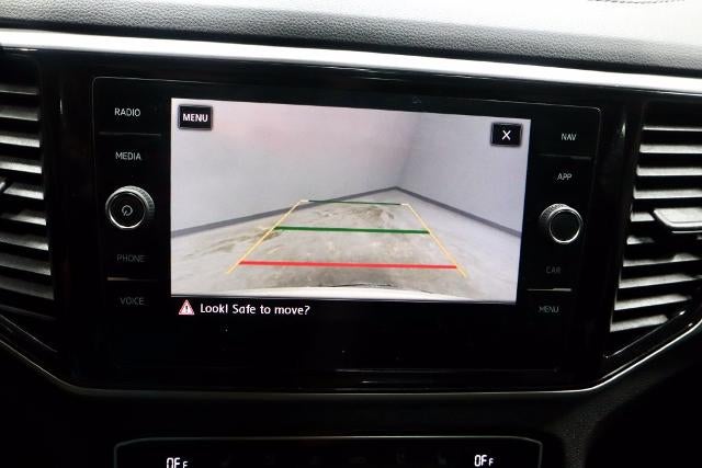 2020 Volkswagen Atlas Cross Sport 3.6L V6 SEL Premium