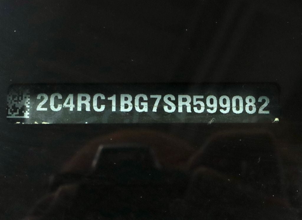2025 Chrysler Pacifica Select
