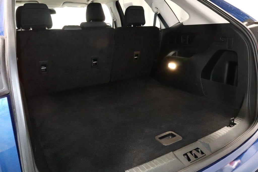 2023 Ford Edge SE