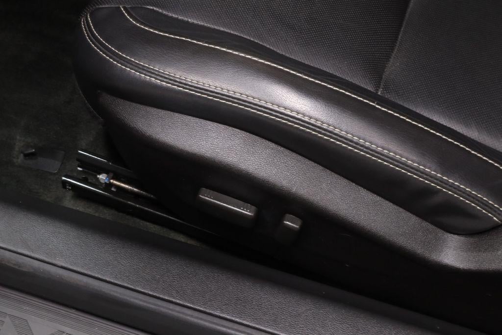 2011 Chevrolet Camaro 2LT