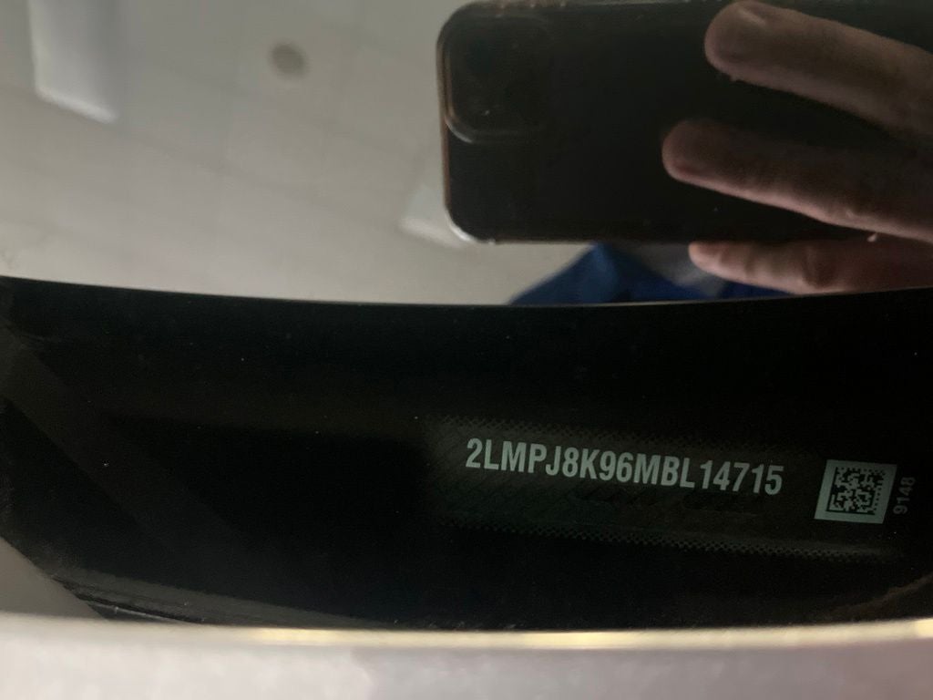 2021 Lincoln Nautilus Reserve