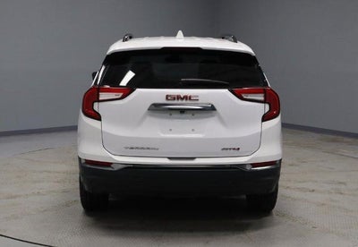 2022 GMC Terrain AT4