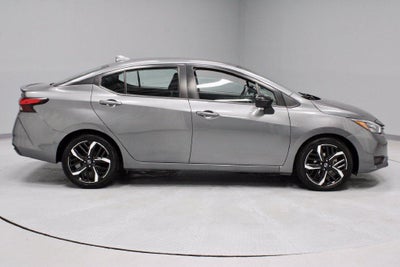 2024 Nissan Versa 1.6 SR