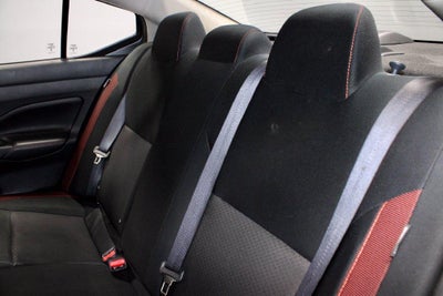 2024 Nissan Versa 1.6 SR