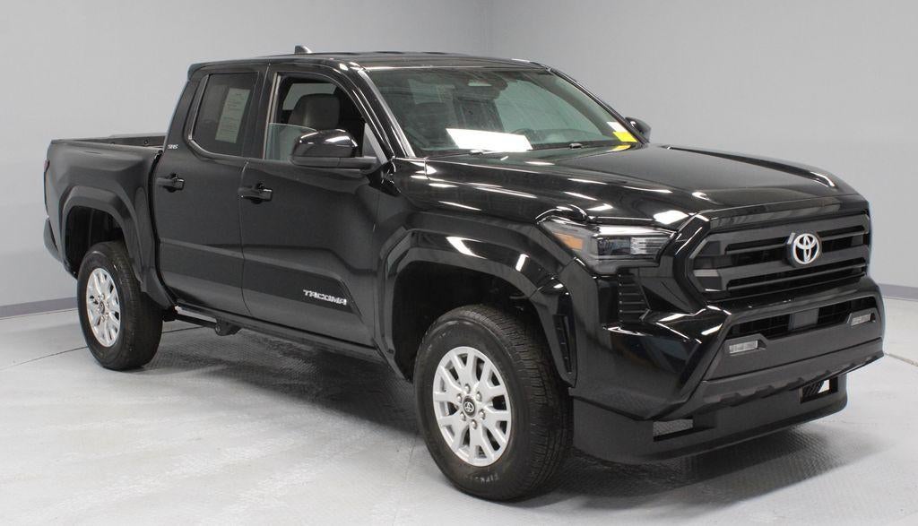 2025 Toyota Tacoma 4WD SR5