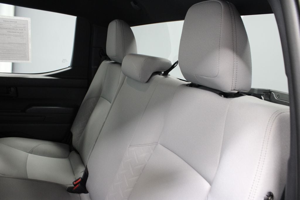 2025 Toyota Tacoma 4WD SR5