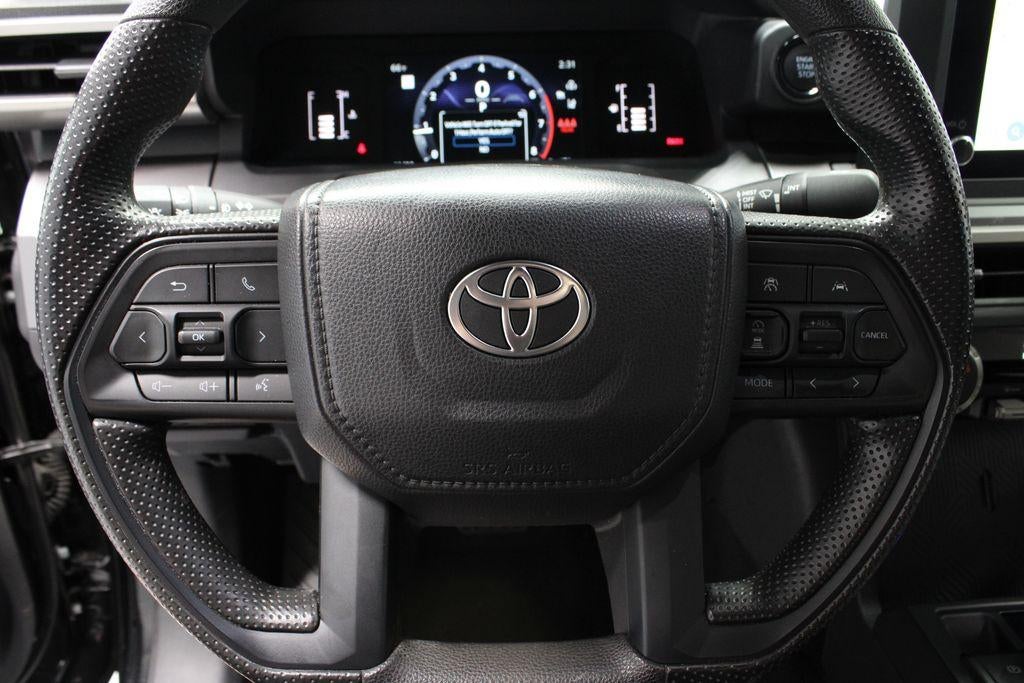 2025 Toyota Tacoma 4WD SR5