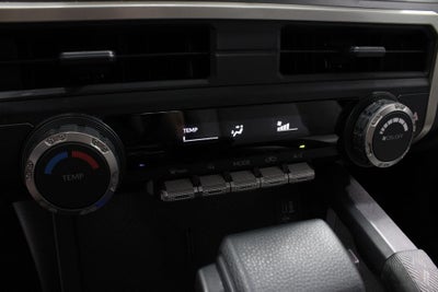 2025 Toyota Tacoma 4WD SR5