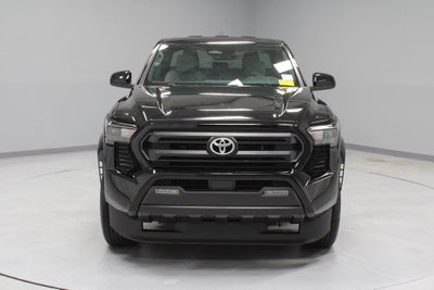2025 Toyota Tacoma 4WD SR5