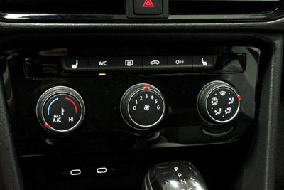 2025 Volkswagen Taos 1.5T S