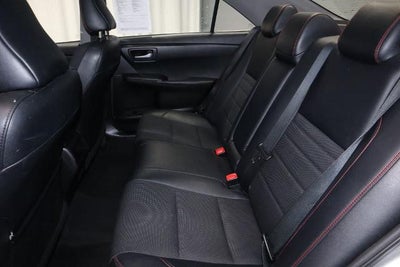 2017 Toyota Camry SE
