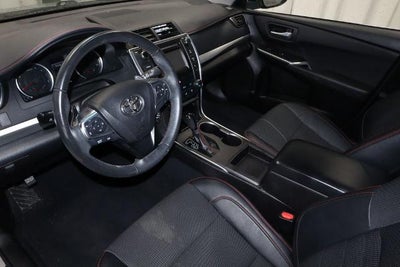 2017 Toyota Camry SE