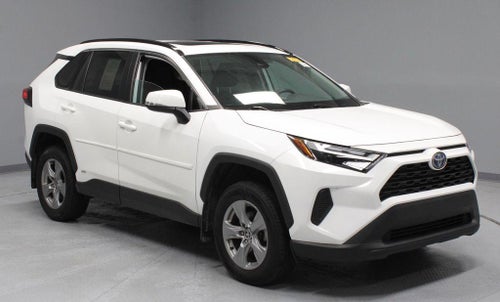 2022 Toyota RAV4 XLE