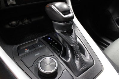 2023 Toyota RAV4 SE