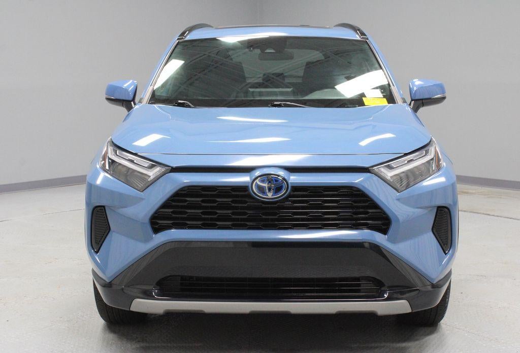 2023 Toyota RAV4 SE