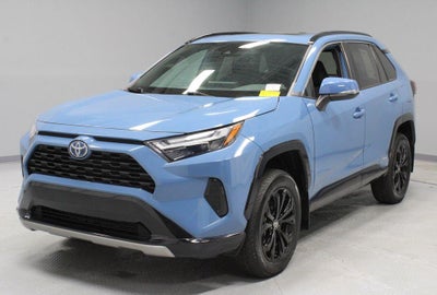 2023 Toyota RAV4 SE