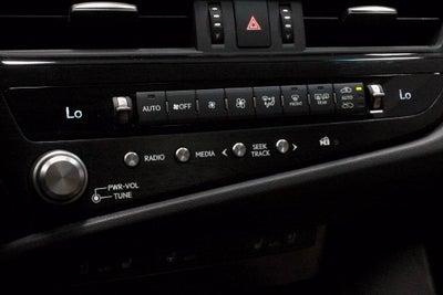 2024 Lexus ES 250 250
