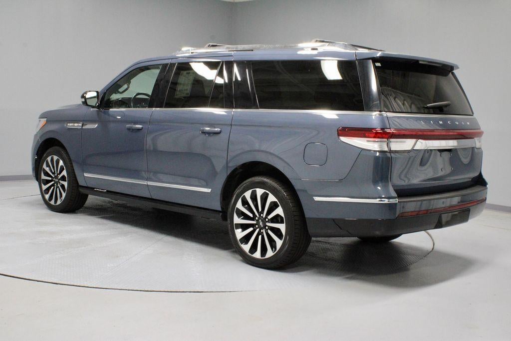 2023 Lincoln Navigator L Reserve