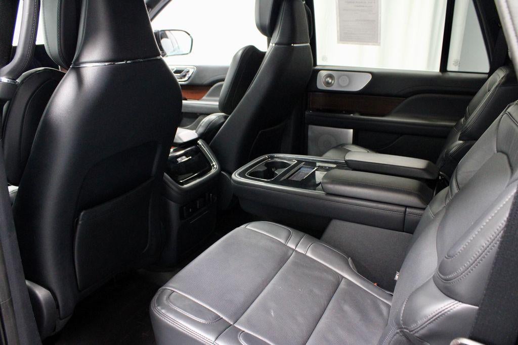 2023 Lincoln Navigator L Reserve