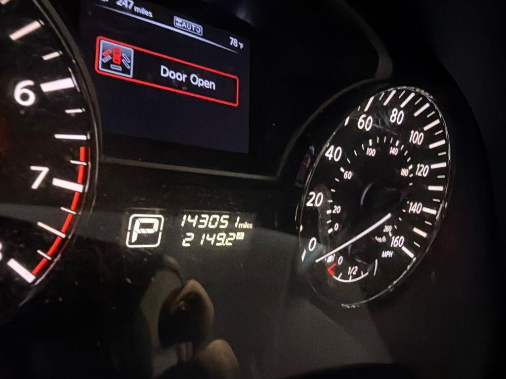 2014 Nissan Pathfinder SL