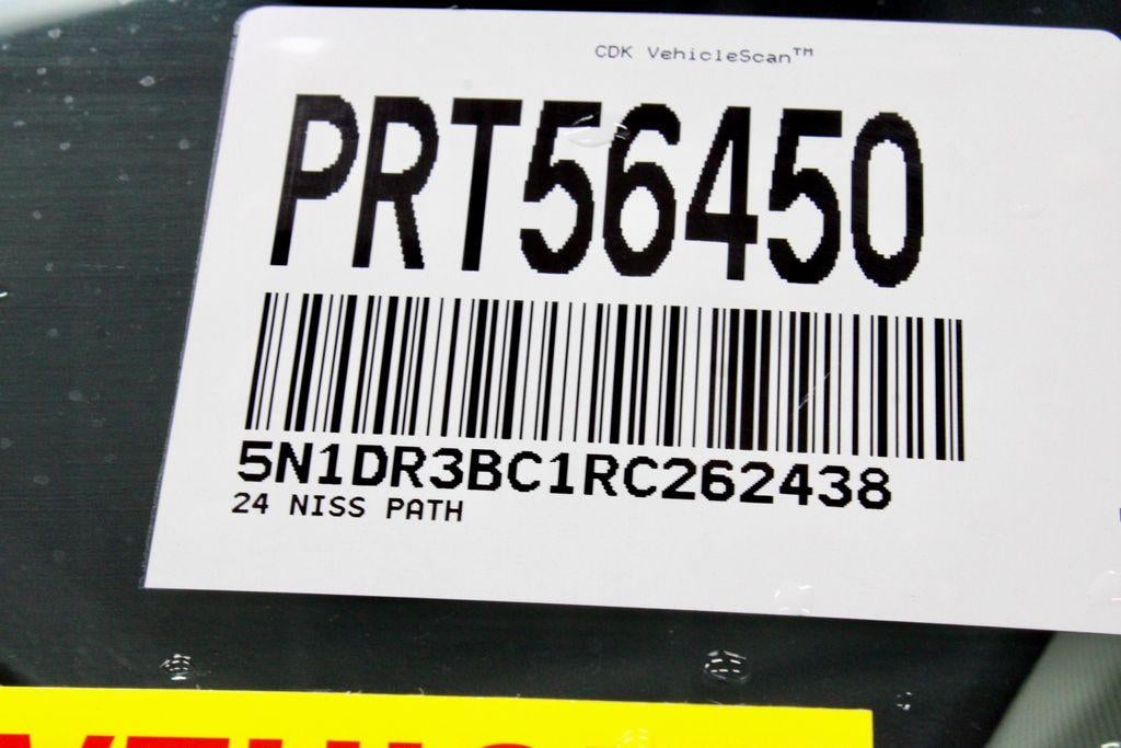 2024 Nissan Pathfinder SV