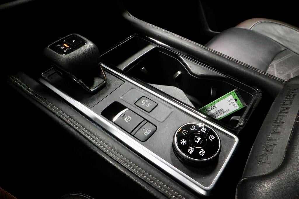 2022 Nissan Pathfinder Platinum