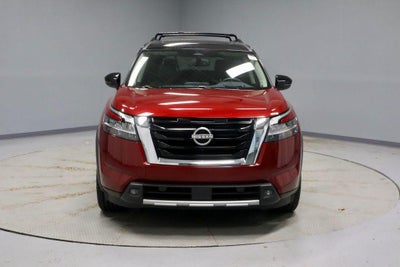 2022 Nissan Pathfinder Platinum