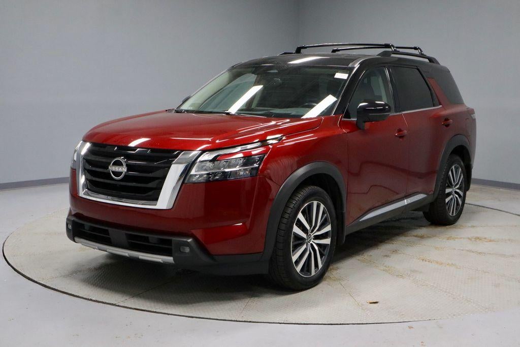 2022 Nissan Pathfinder Platinum