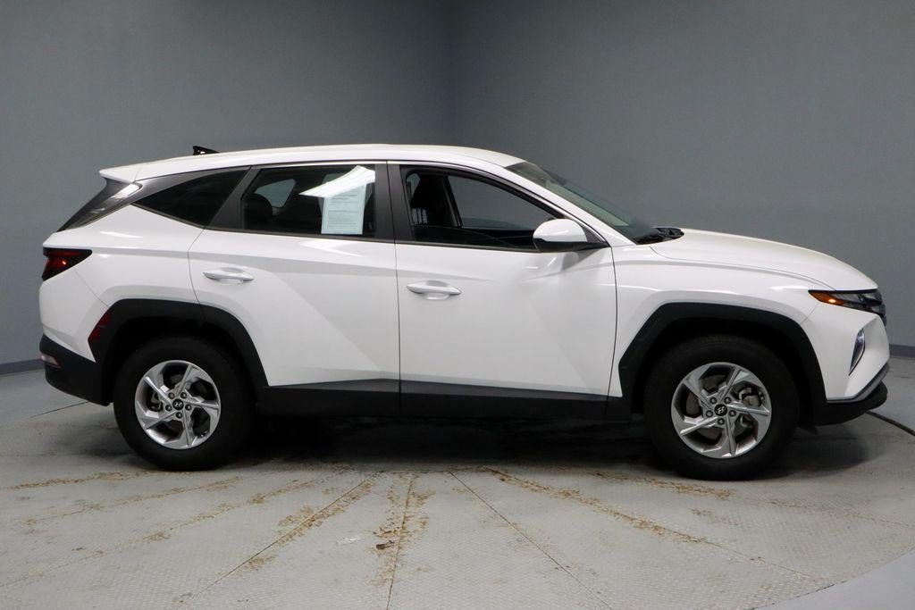 2023 Hyundai TUCSON SE