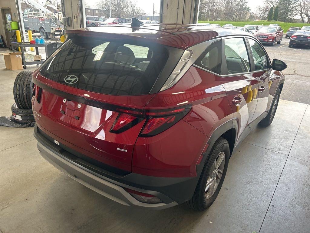 2025 Hyundai TUCSON SE
