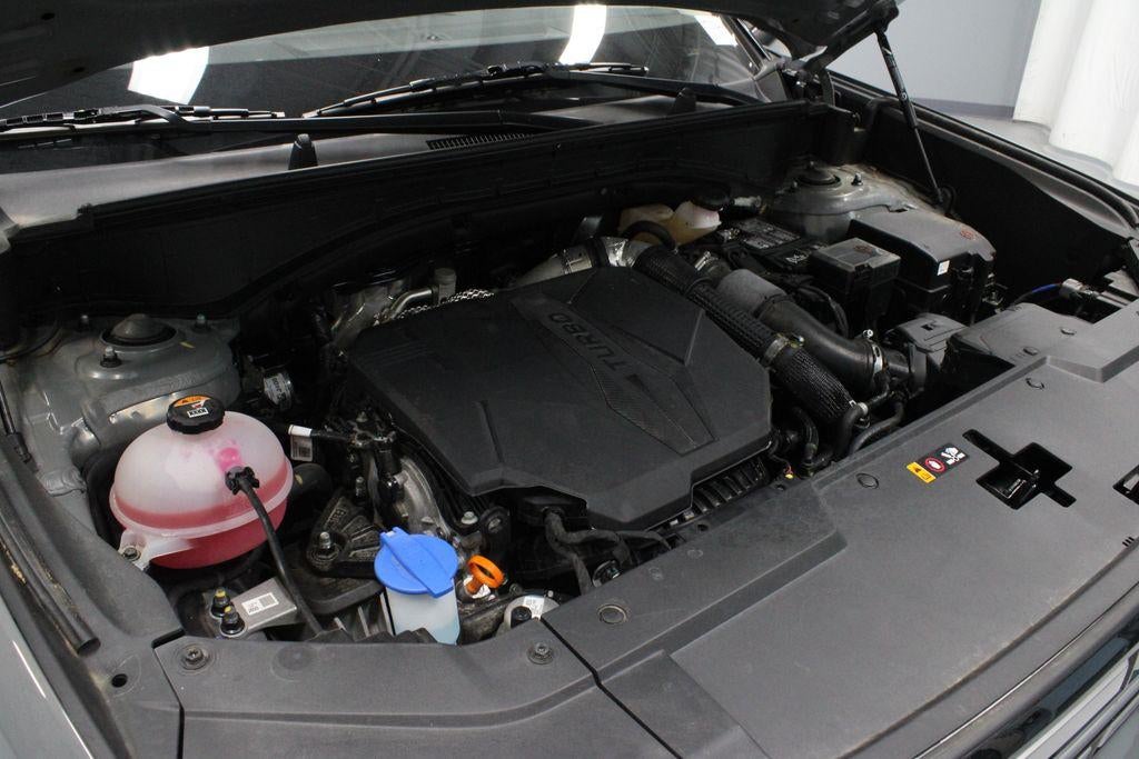 2025 Hyundai SANTA FE SE