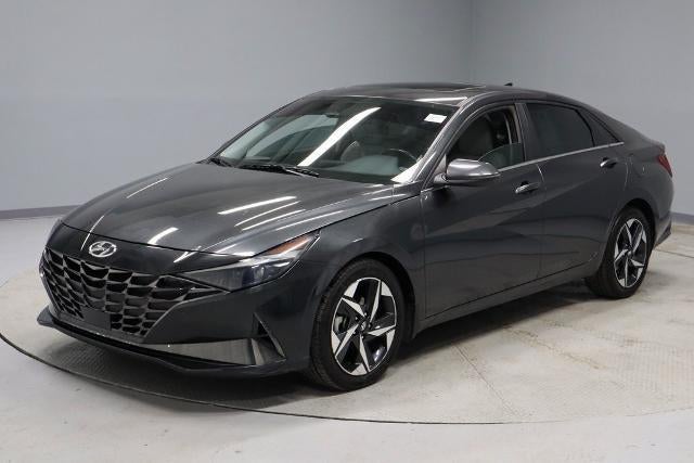 2022 Hyundai ELANTRA Limited