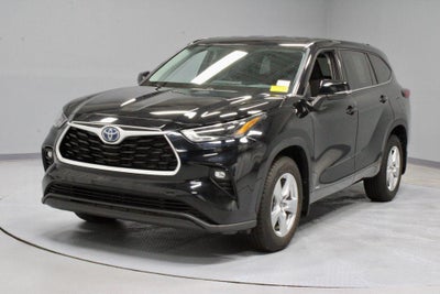 2022 Toyota Highlander LE